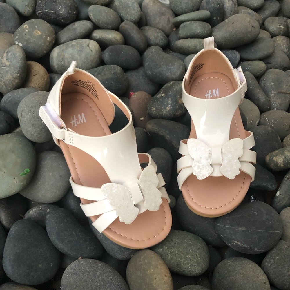 Toddler Girl white Dress shoes sandals  us 8